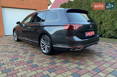 Универсал Volkswagen Passat 2021 в 