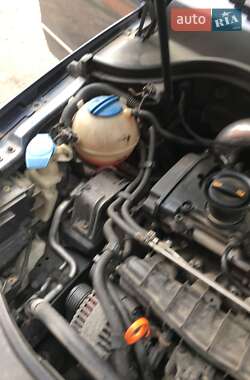 Седан Volkswagen Passat 2006 в 