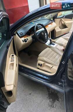 Седан Volkswagen Passat 2006 в 