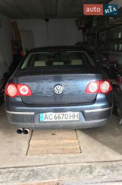 Седан Volkswagen Passat 2006 в 