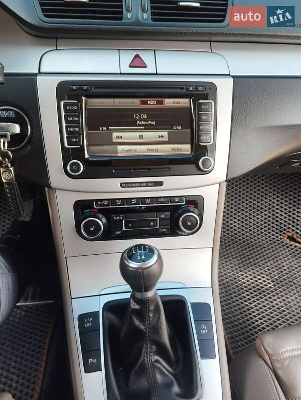 Універсал Volkswagen Passat 2009 в Стрию