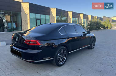 Седан Volkswagen Passat 2018 в 