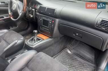 Універсал Volkswagen Passat 2001 в 