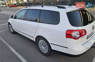 Универсал Volkswagen Passat 2010 в 