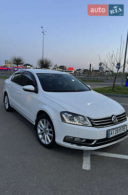 Седан Volkswagen Passat 2011 в 