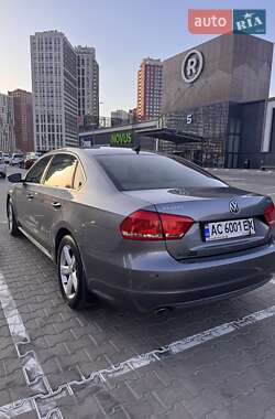 Седан Volkswagen Passat 2012 в 
