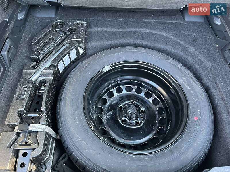 Универсал Volkswagen Passat 2015 в Шептицькому фото 7 Универсал Volkswagen Passat 2015 в Шептицькому