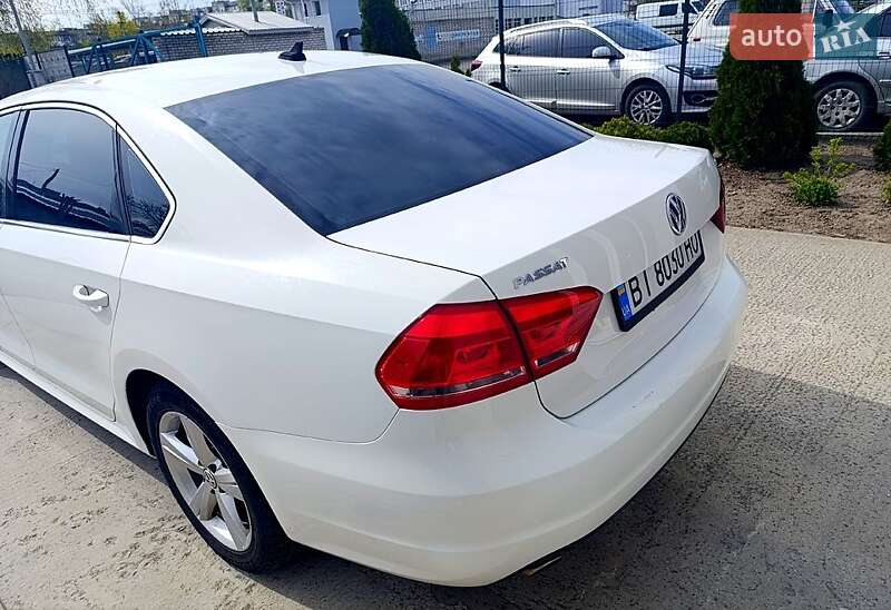 Седан Volkswagen Passat 2013 в Кременчуге