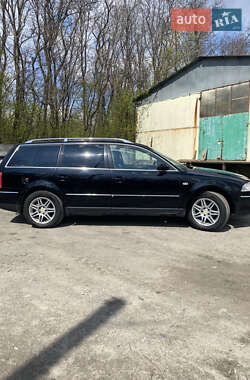 Универсал Volkswagen Passat 2003 в 
