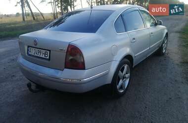 Седан Volkswagen Passat 2003 в 