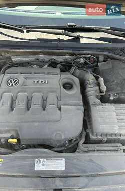 Универсал Volkswagen Passat 2016 в 