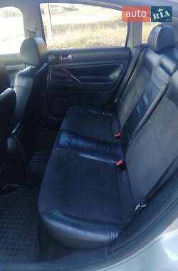 Седан Volkswagen Passat 2003 в 