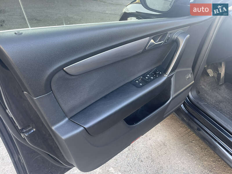 Универсал Volkswagen Passat 2011 в Виннице