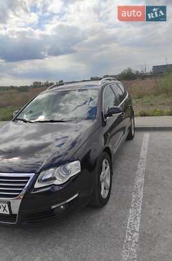 Универсал Volkswagen Passat 2008 в 