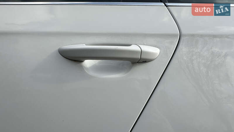 Универсал Volkswagen Passat 2010 в Люботине