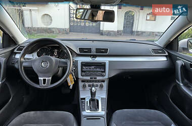 Седан Volkswagen Passat 2012 в 