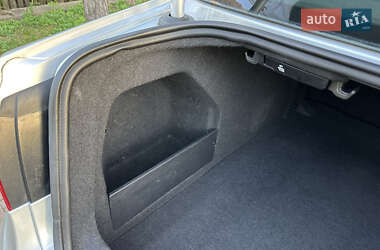Седан Volkswagen Passat 2012 в 