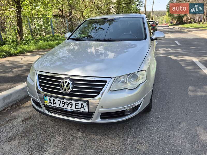 Седан Volkswagen Passat 2008 в 
