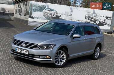 Универсал Volkswagen Passat 2015 в 