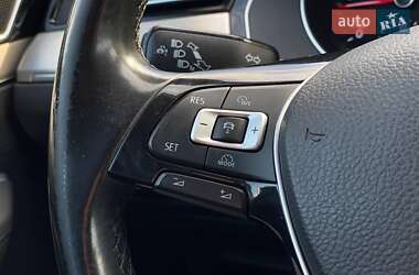 Универсал Volkswagen Passat 2015 в 