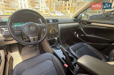 Седан Volkswagen Passat 2014 в 