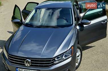 Седан Volkswagen Passat 2017 в 