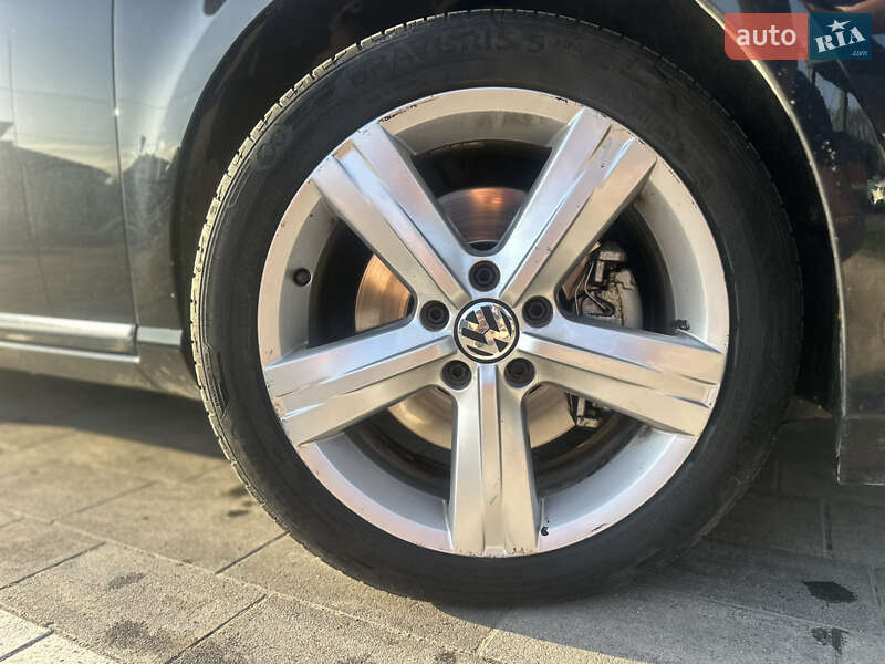Універсал Volkswagen Passat 2014 в Луцьку