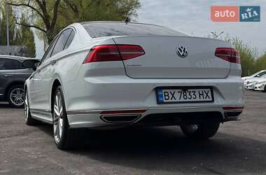 Седан Volkswagen Passat 2017 в 