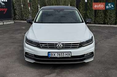 Седан Volkswagen Passat 2017 в 