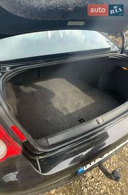 Седан Volkswagen Passat 2005 в 