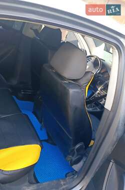 Седан Volkswagen Passat 2006 в 
