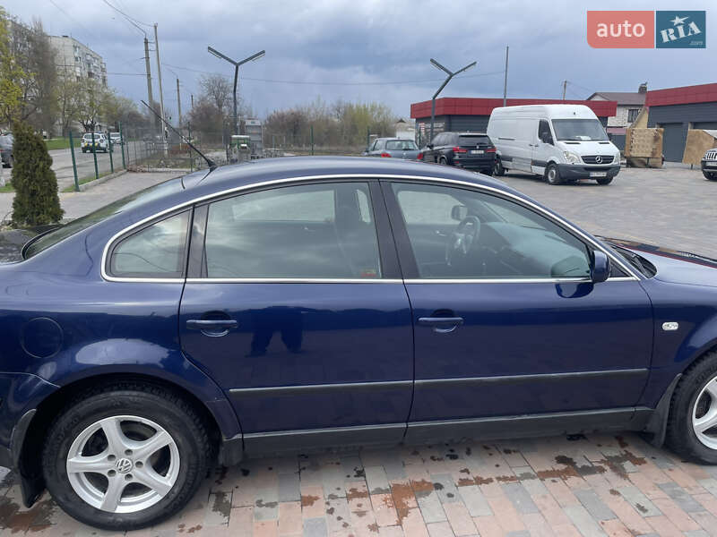 Седан Volkswagen Passat 2002 в Белой Церкви