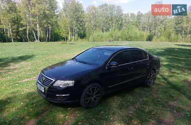 Седан Volkswagen Passat 2010 в 