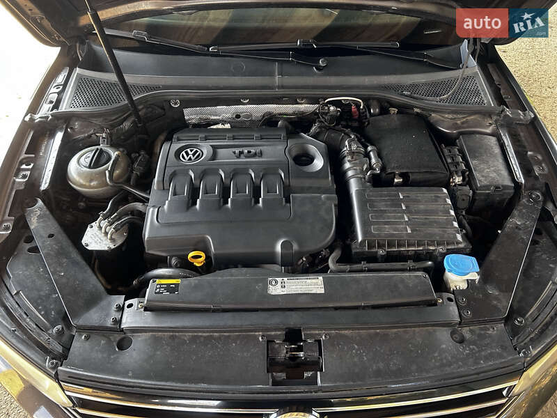 Универсал Volkswagen Passat 2015 в Мукачево