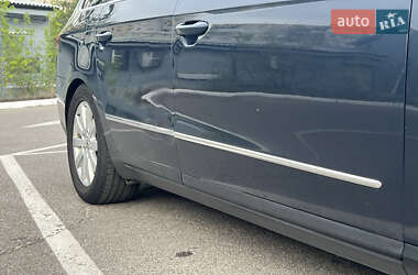 Універсал Volkswagen Passat 2006 в 