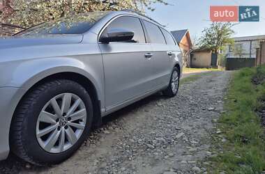 Универсал Volkswagen Passat 2012 в 