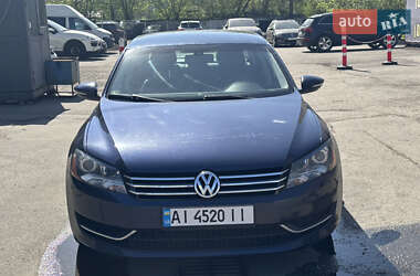 Седан Volkswagen Passat 2011 в 