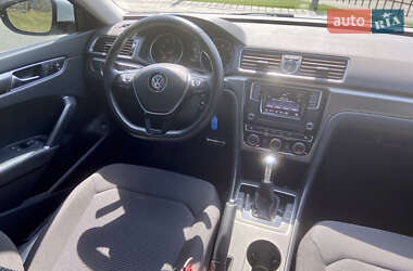 Седан Volkswagen Passat 2016 в 