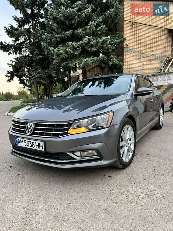 Седан Volkswagen Passat 2015 в Коростишеві