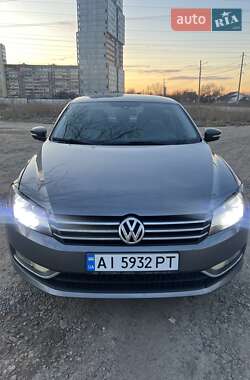 Седан Volkswagen Passat 2013 в 