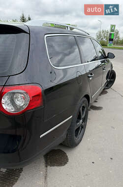 Універсал Volkswagen Passat 2009 в 