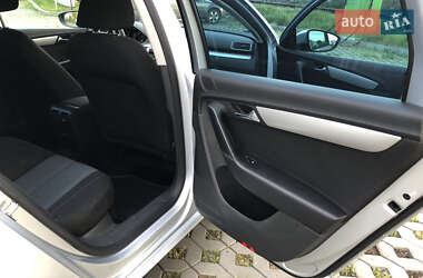 Універсал Volkswagen Passat 2011 в 