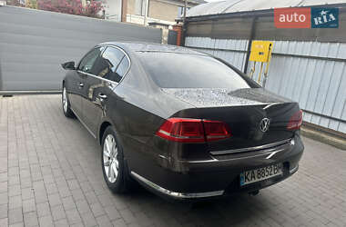 Седан Volkswagen Passat 2012 в 