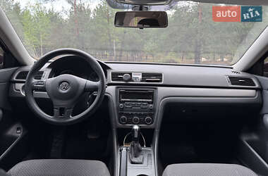 Седан Volkswagen Passat 2012 в 