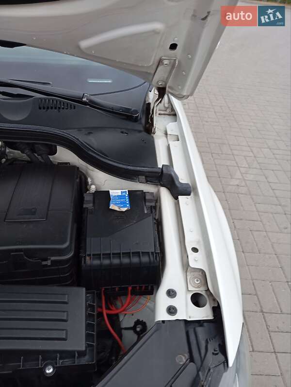 Универсал Volkswagen Passat 2012 в Днепре фото 10 Универсал Volkswagen Passat 2012 в Днепре