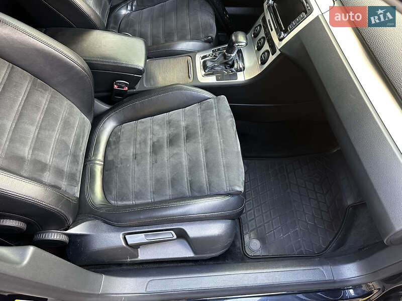 Универсал Volkswagen Passat 2009 в Днепре