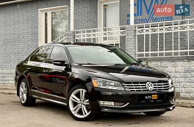 Седан Volkswagen Passat 2012 в 
