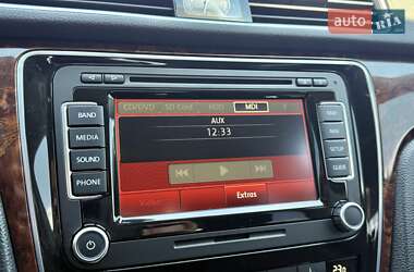 Седан Volkswagen Passat 2012 в 