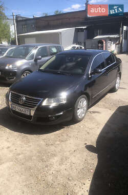 Седан Volkswagen Passat 2007 в 