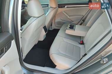 Седан Volkswagen Passat 2016 в 